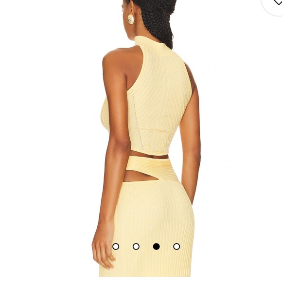 Two piece set. - Picture 2 of 5